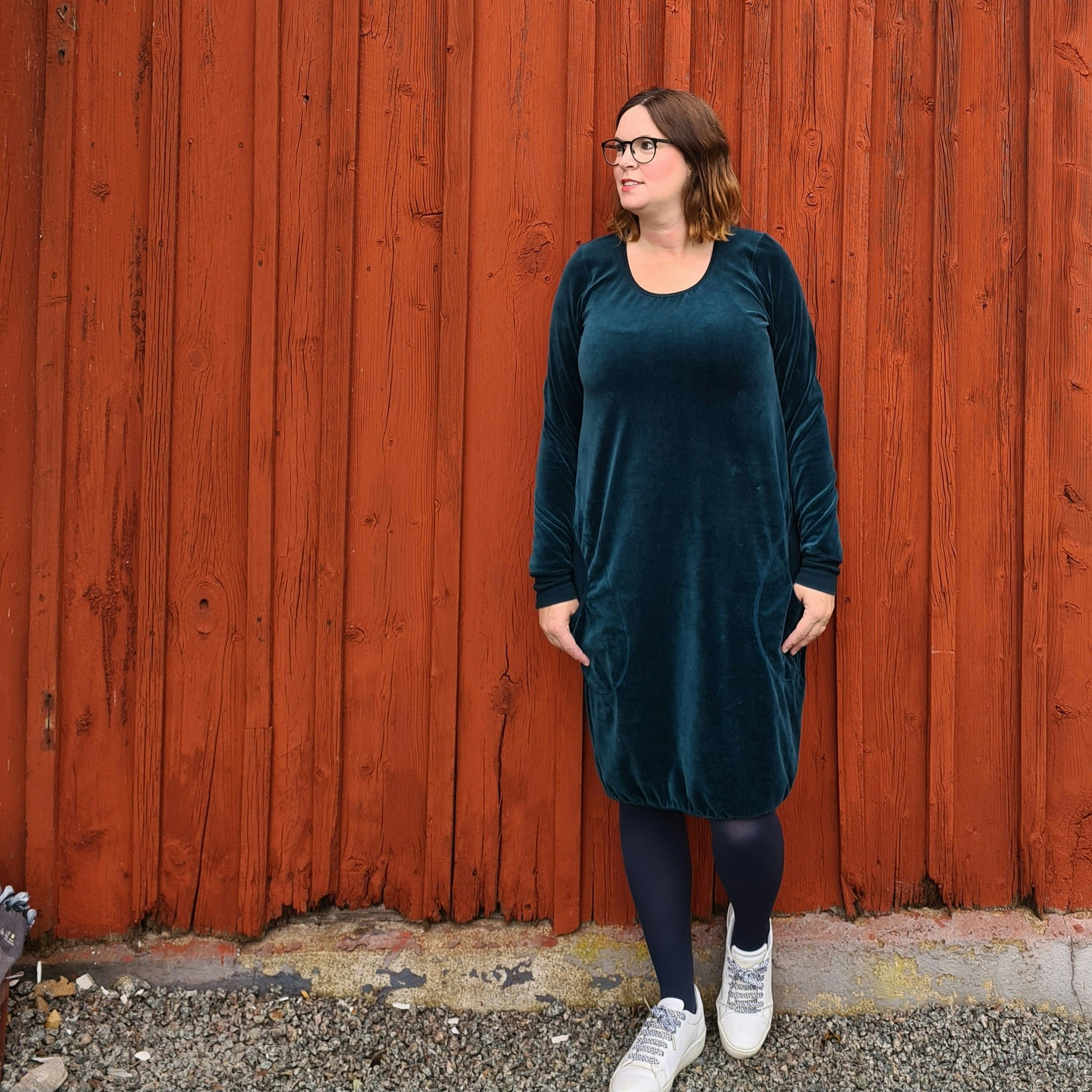 VELOURKLÄNNING - JADEGRÖN