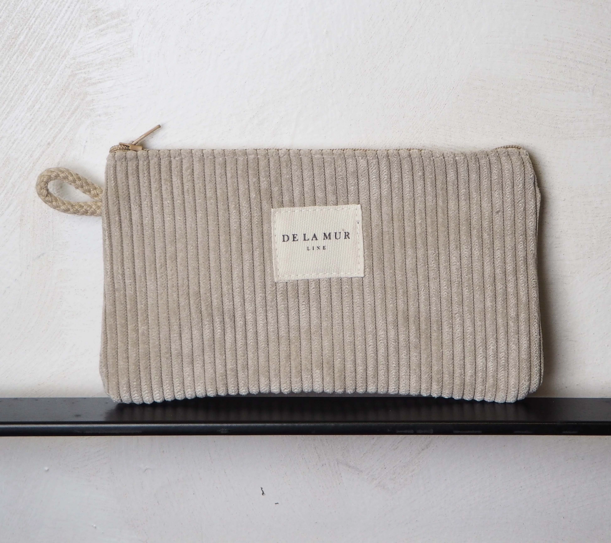 De La Mur Mini Mud Toiletry Bag