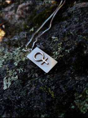 LILITH TAG NECKLACE