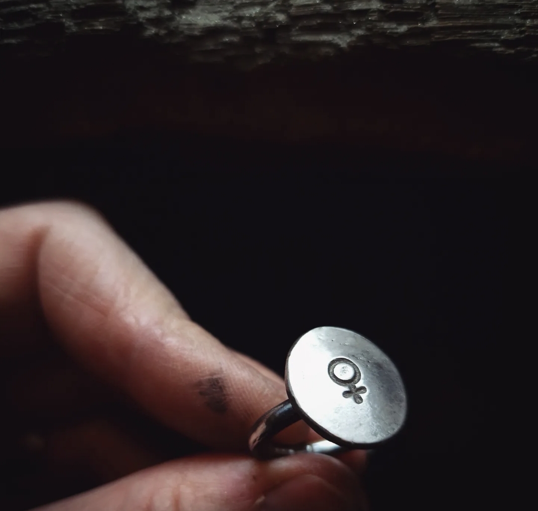 LILITH AMULET RING