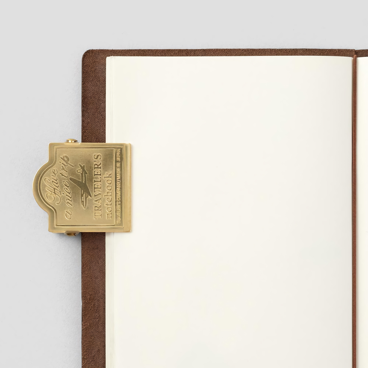 Traveler’s Company Traveler's notebook - 030 Brass Clip Airplane