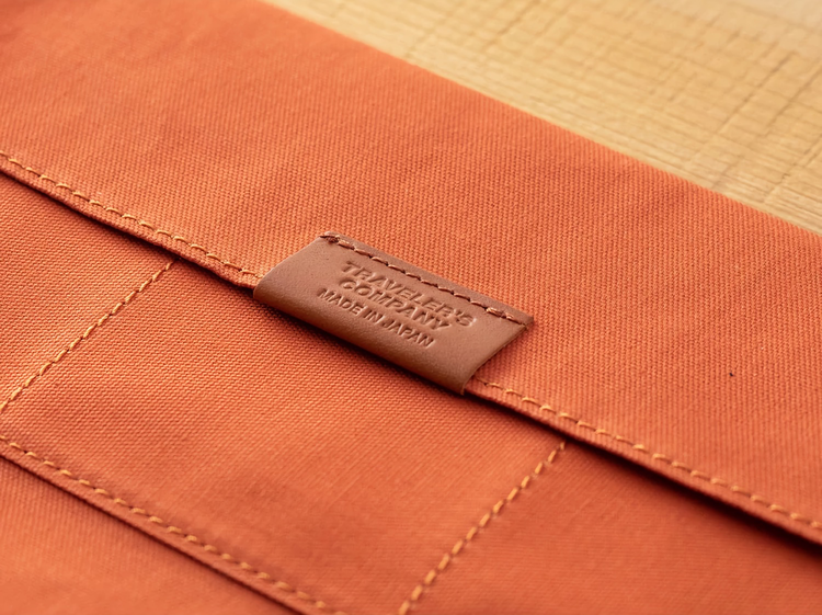 Traveler’s Company Traveler's notebook - Cotton Zipper Case Orange, Regular Size (B-Sides & Rarities)