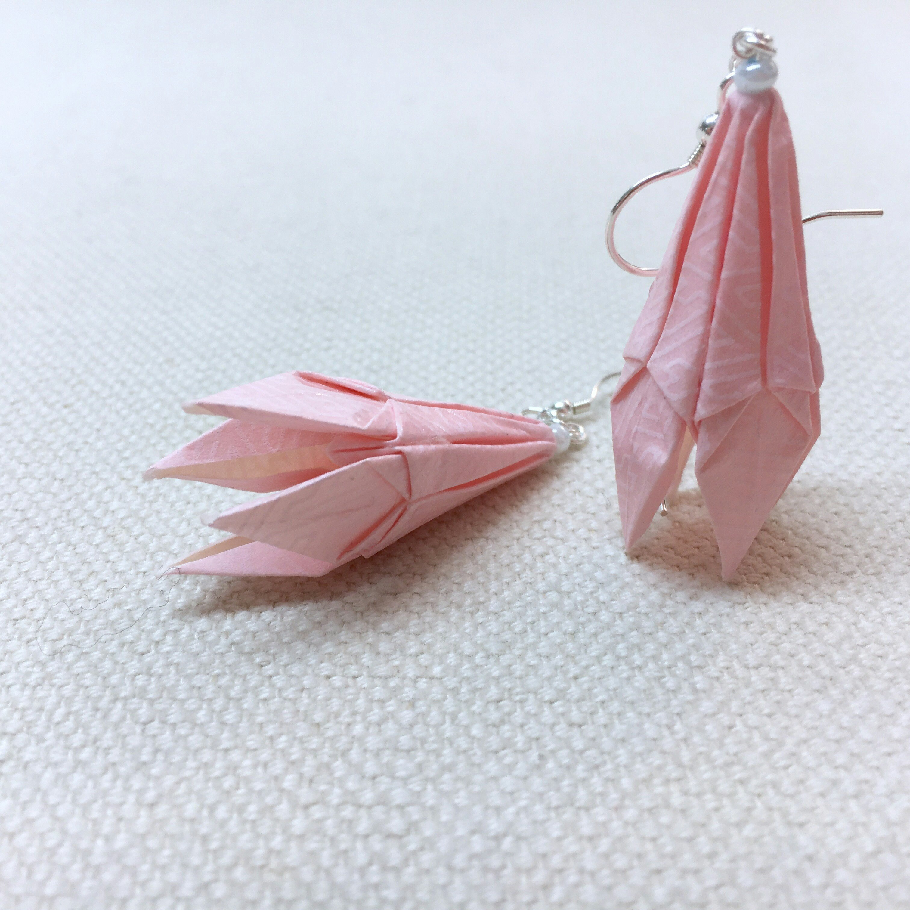 Örhänge Origami Rak Lilja Par
