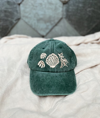 La Mer Keps Bottle Green