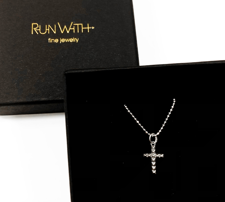 CROSS NECKLACE SILVER