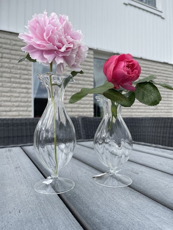 Vas Glas Vouge, M