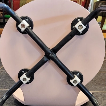 Barnstol "Pink Tiger"