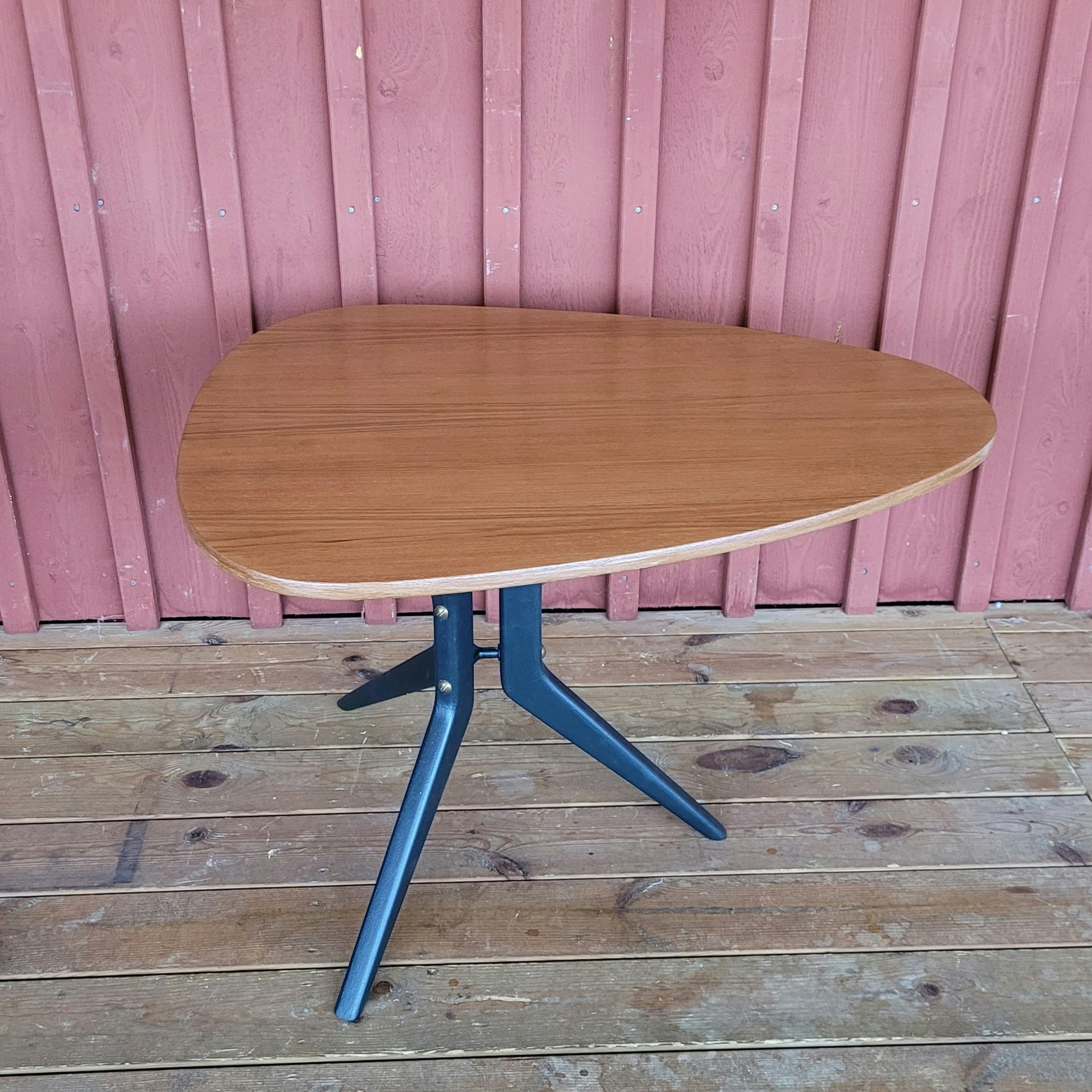 Teakbord "Ägget"
