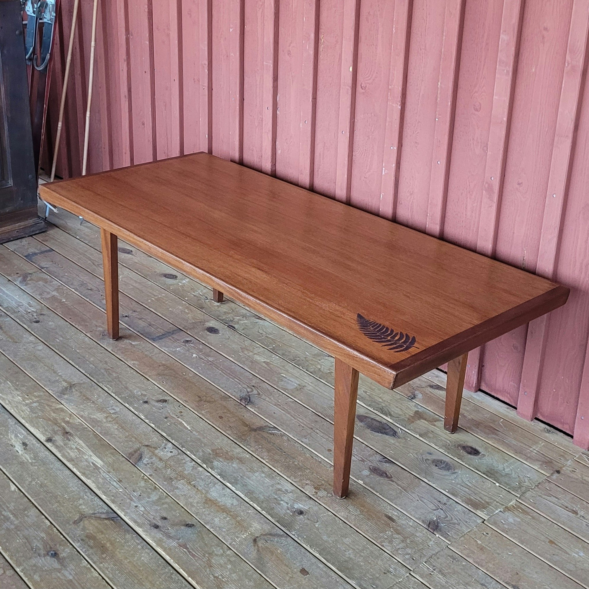 Teakbord "Adam"