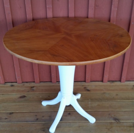 Köksbord "Stjärna"