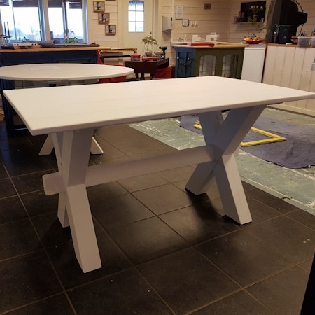 Rustikt kryssbord "140 x 80"