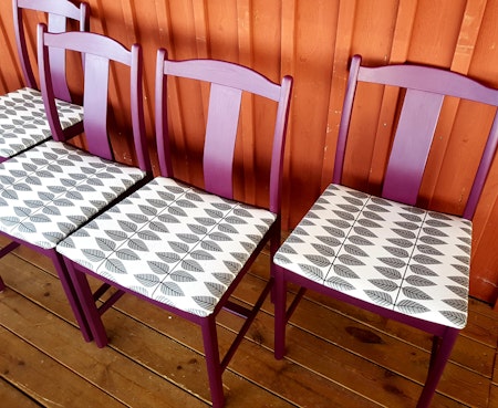 4 st stolar "Renoveringsuppdrag"