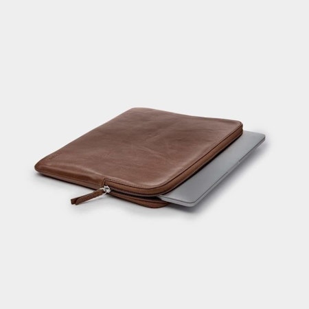 Trunk MacBook Pro Leather Sleeve 13" - Brown