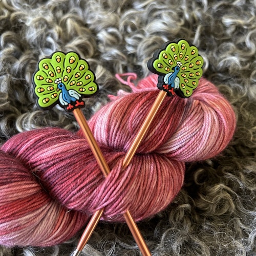Stickstoppers, Påfågel
