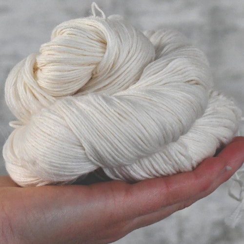 Garn att färga, Alpacka sock. 100g