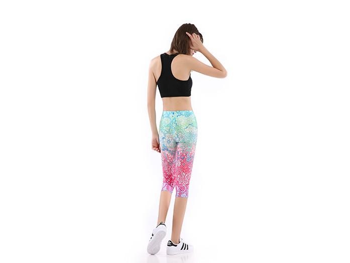 Mandala Oasis Capri Leggings