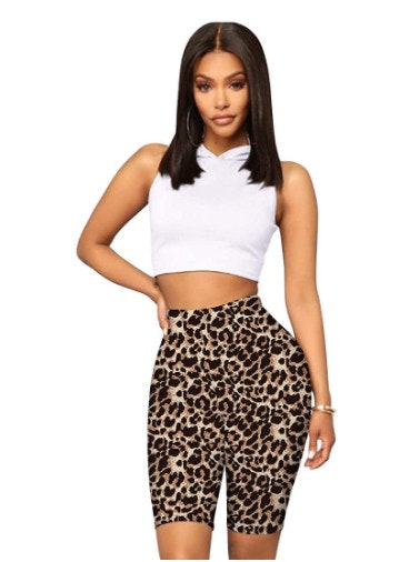 Leopardmönstrade shorts