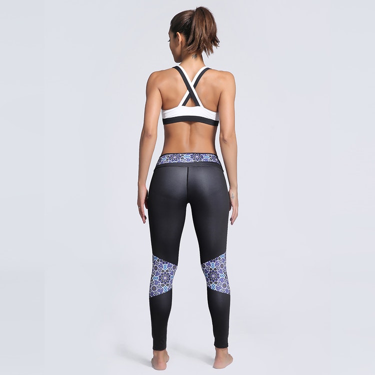 Svarta Yoga Leggings Med Mönster Small