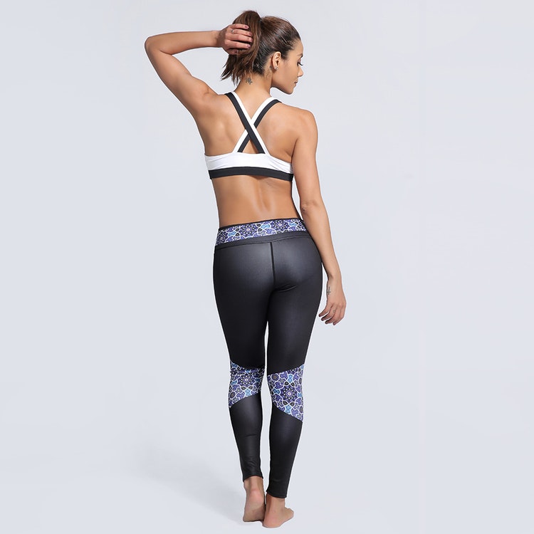 Svarta Yoga Leggings Med Mönster Small