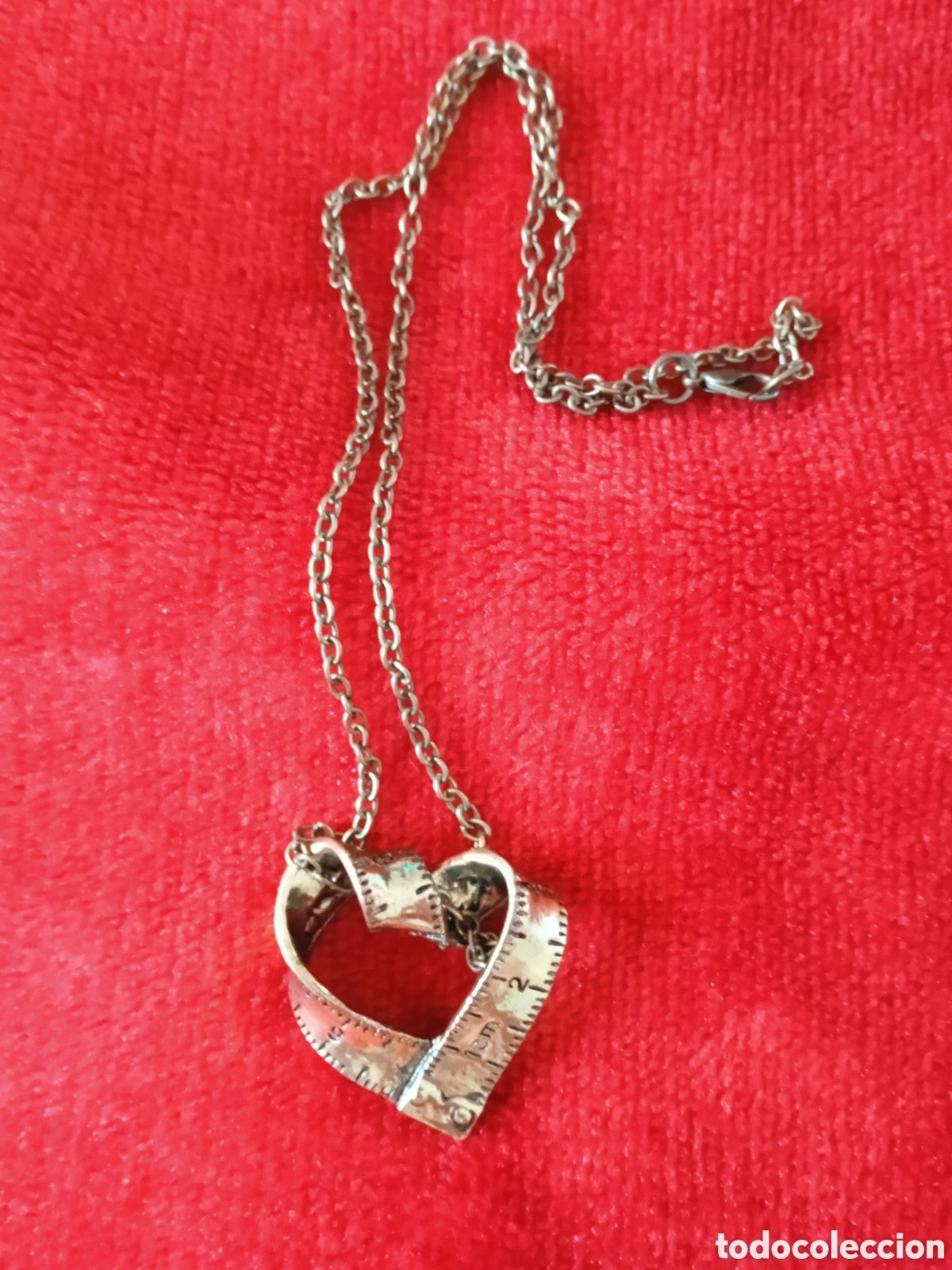 Hjärtformad meter Halsband