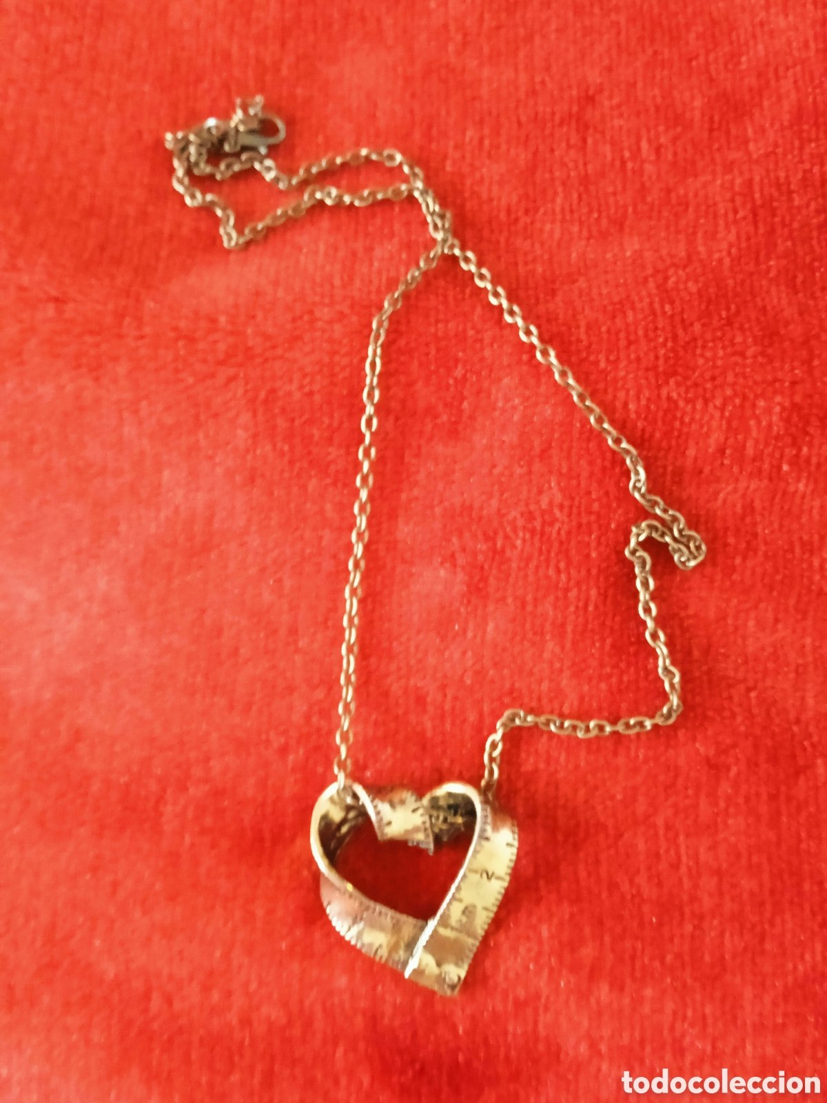 Hjärtformad meter Halsband