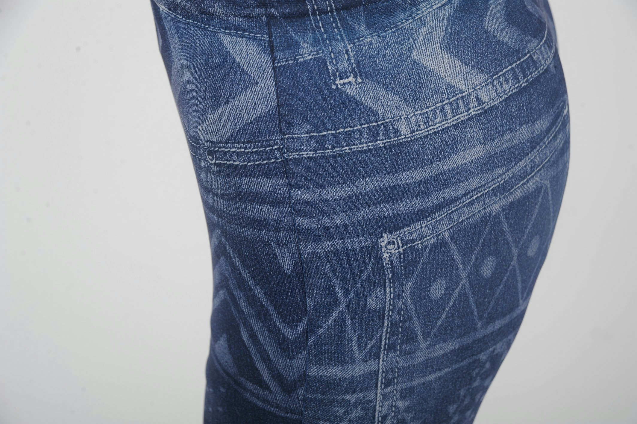 Tattoo Pattern Blue Leggings