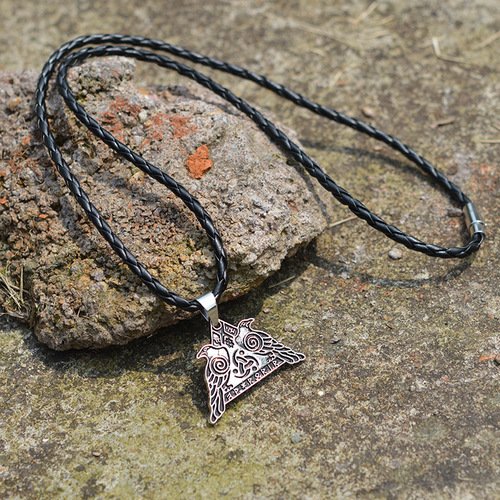 Legends Rune Odin's Crow Hammer Vikings Necklace Halsband
