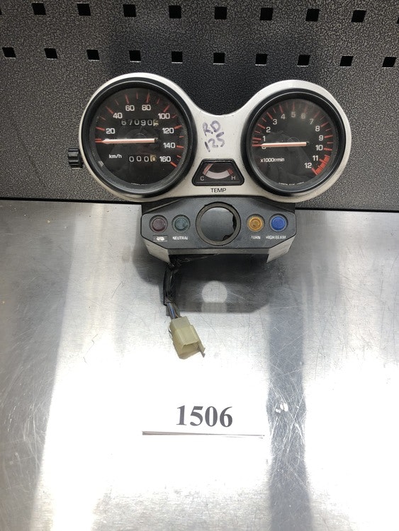 Yamaha RD125 Hastighetsmätare