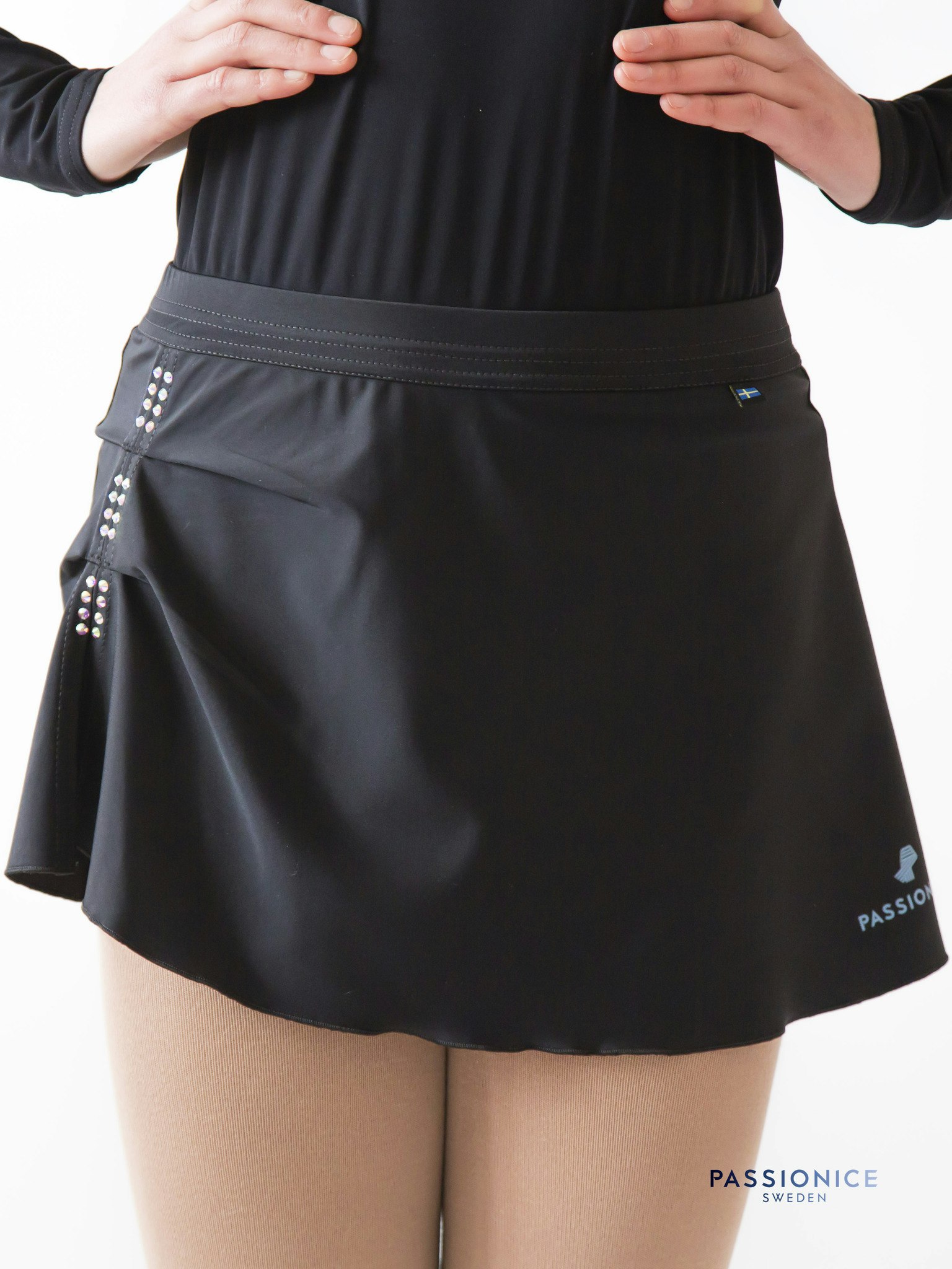 Line of 4 Skirt