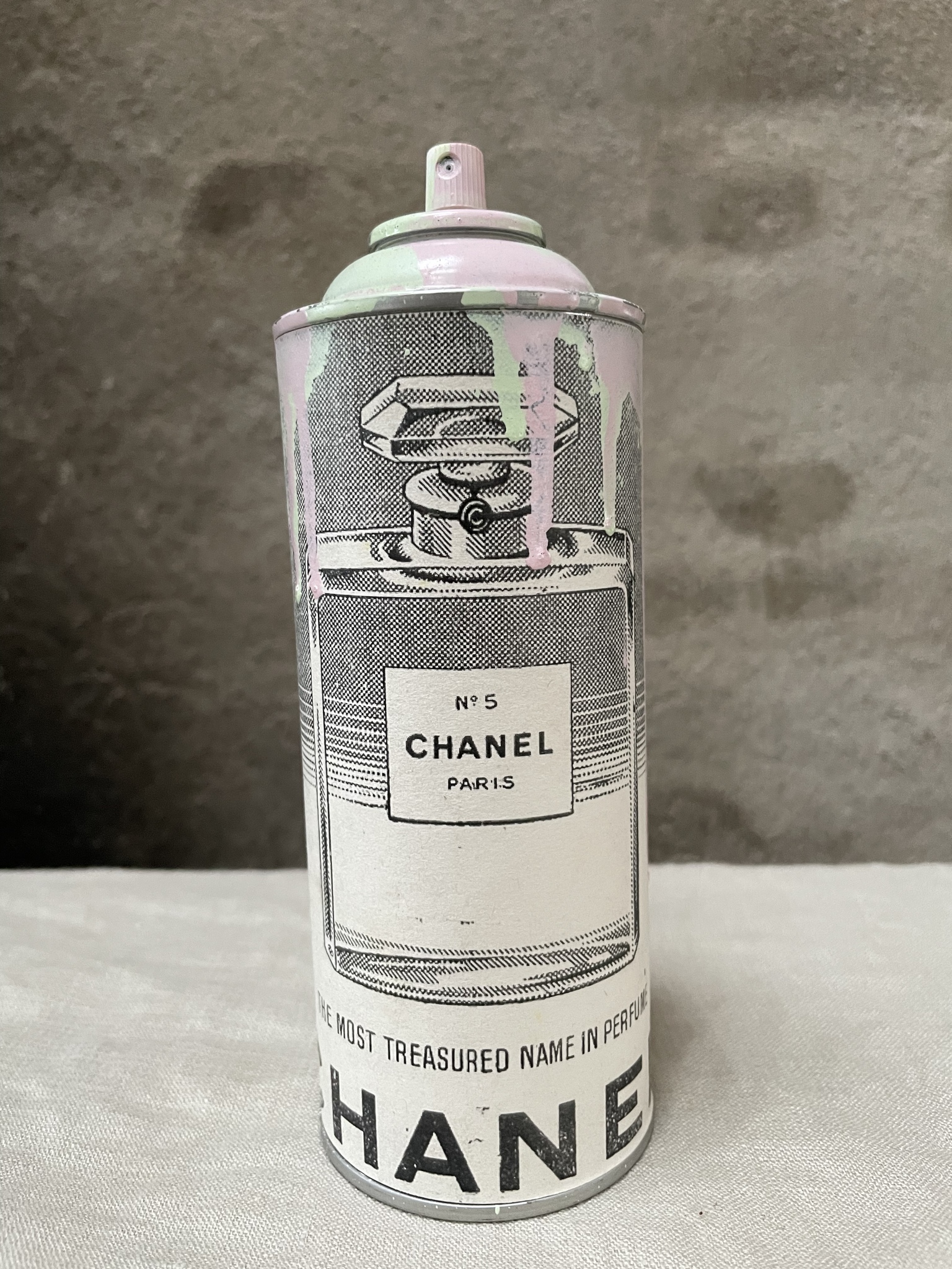 Vintage Artspray Chanel