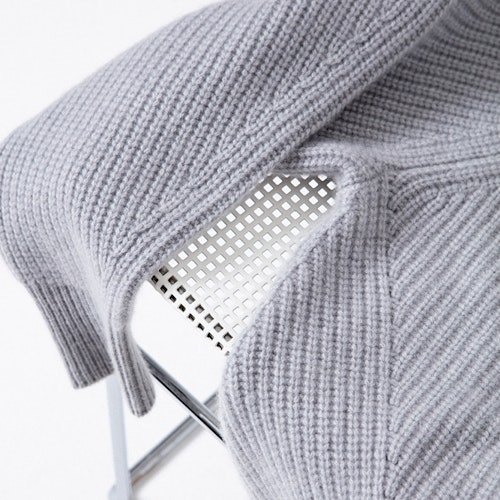 MELINA. Rib knit cashmere sweater. Steel grey.